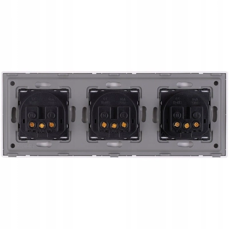 Dreifach-Steckdose Gold Set PCV-Dreifachrahmen Und 3 X Einzelsteckdose