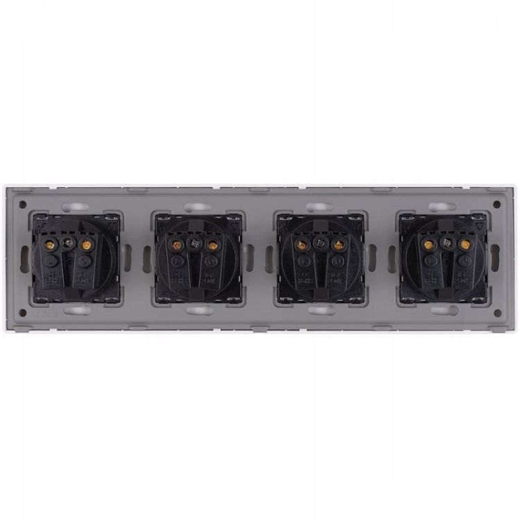 Schuko-Vierfachsteckdose Weiß PVC-Vierfachrahmen Und 4 X Steckdose