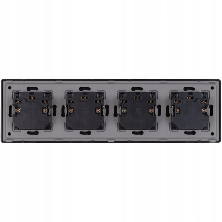 Schuko-Vierfachsteckdose Schwarz PVC-Vierfachrahmen Und 4 X Steckdose