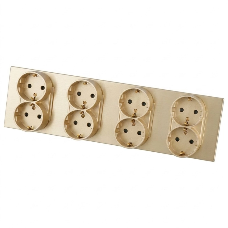 Vierfachsteckdose Aus Mattem Glas Schuko Gold Vierfachrahmen Und 4 X Steckdose