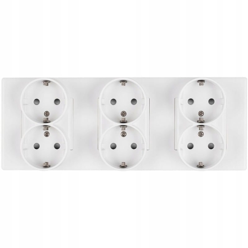 Schuko-Dreifachsteckdose Weiß PVC-Dreifachrahmen Und 3 X Steckdose